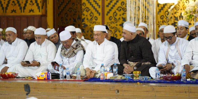 Maulid Nabi dan Milad Pertama Majelis Ashabul Maimanah di Rumah Adat Melayu Kalbar