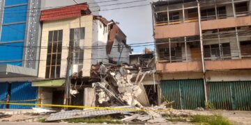 Bangunan Tua di Pontianak Runtuh, Wali Kota Ingatkan Pemilik Ruko Lebih Waspada